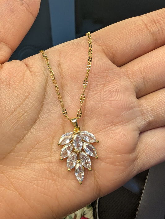 Leaf Pendant