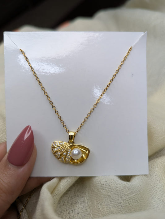 Shell Pendant