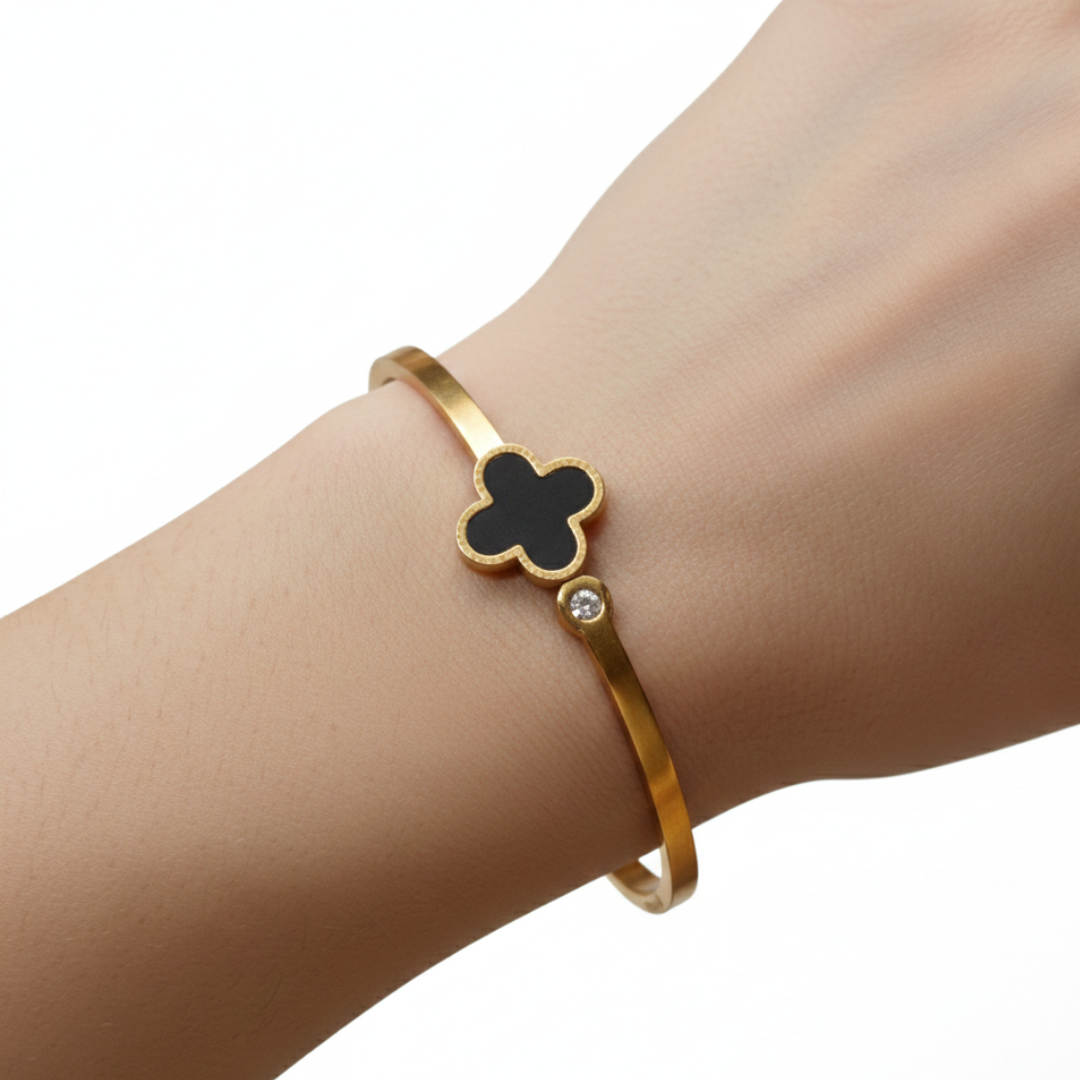 Black Clover Handcuff