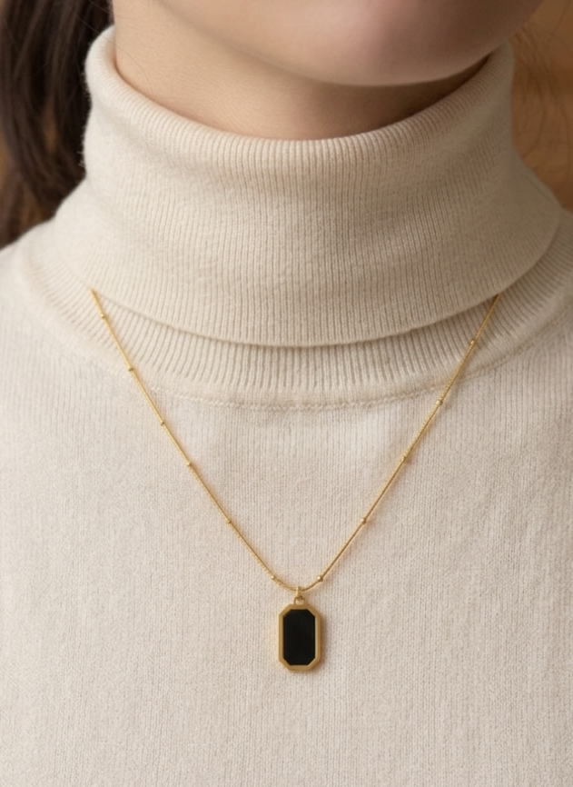 Onyx Pendant