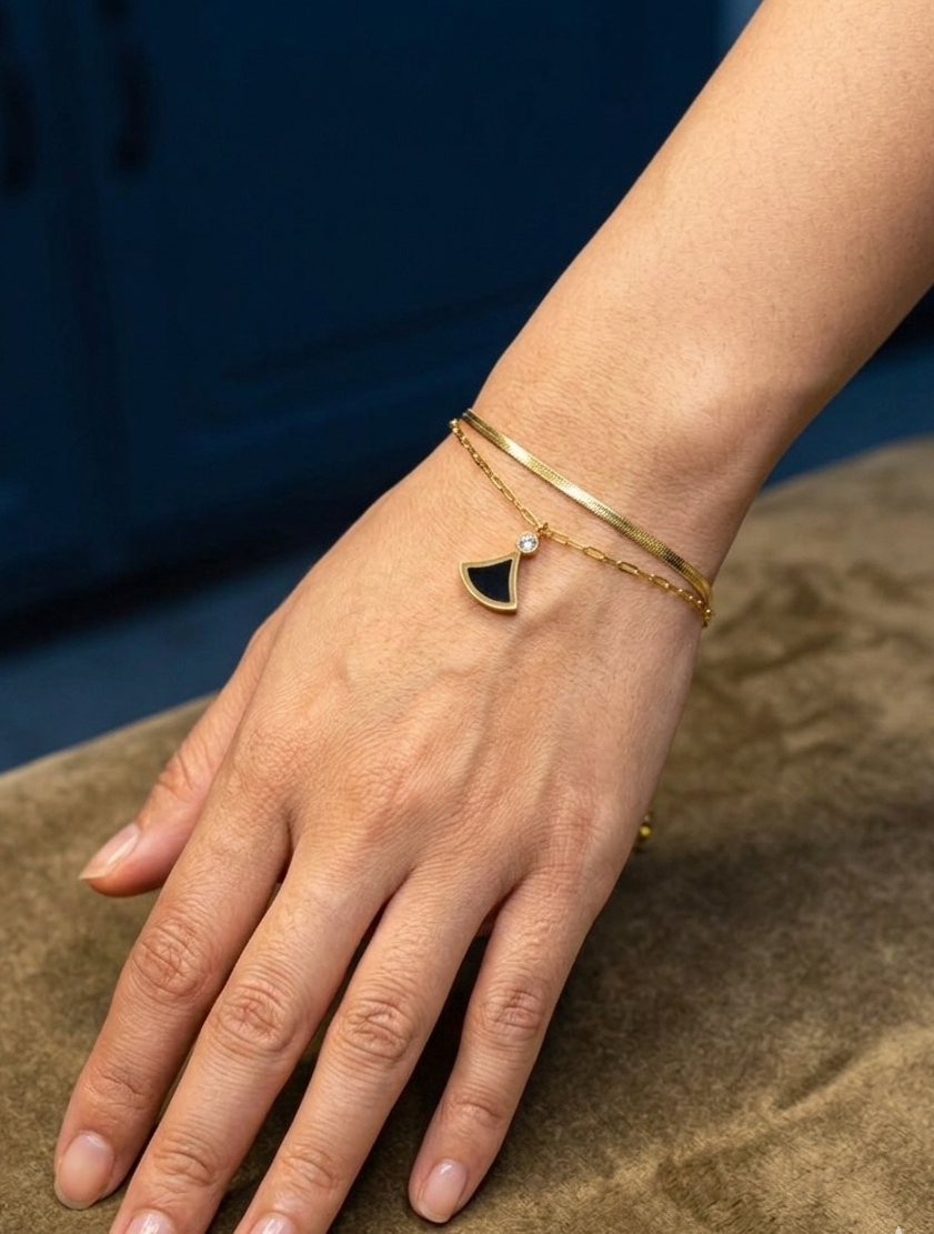 Noir Bracelet