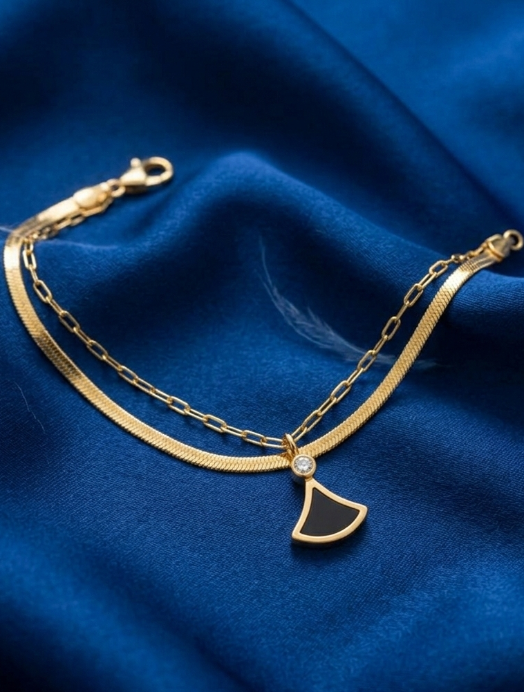 Noir Bracelet