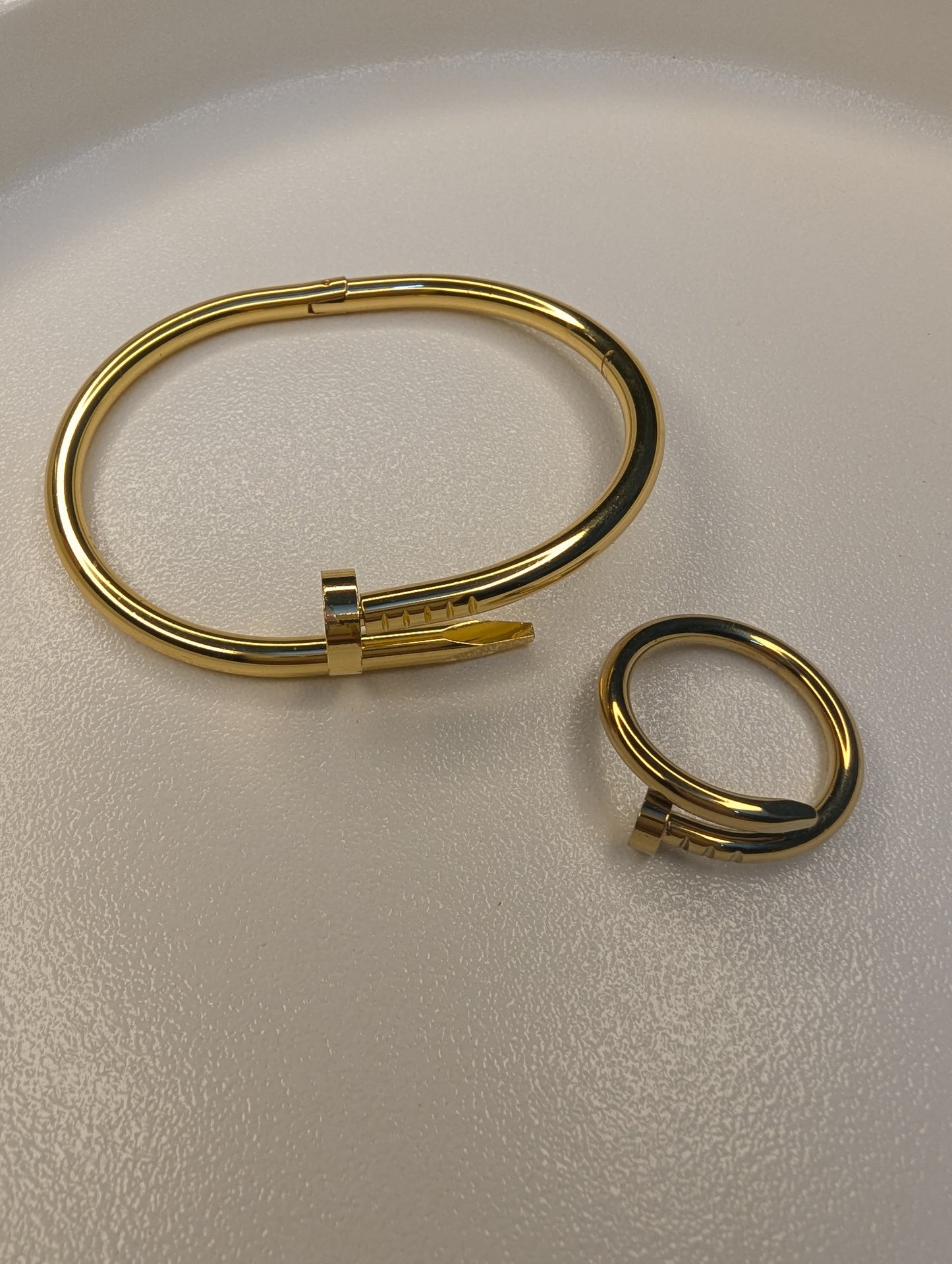 Nail Handcuff & Ring