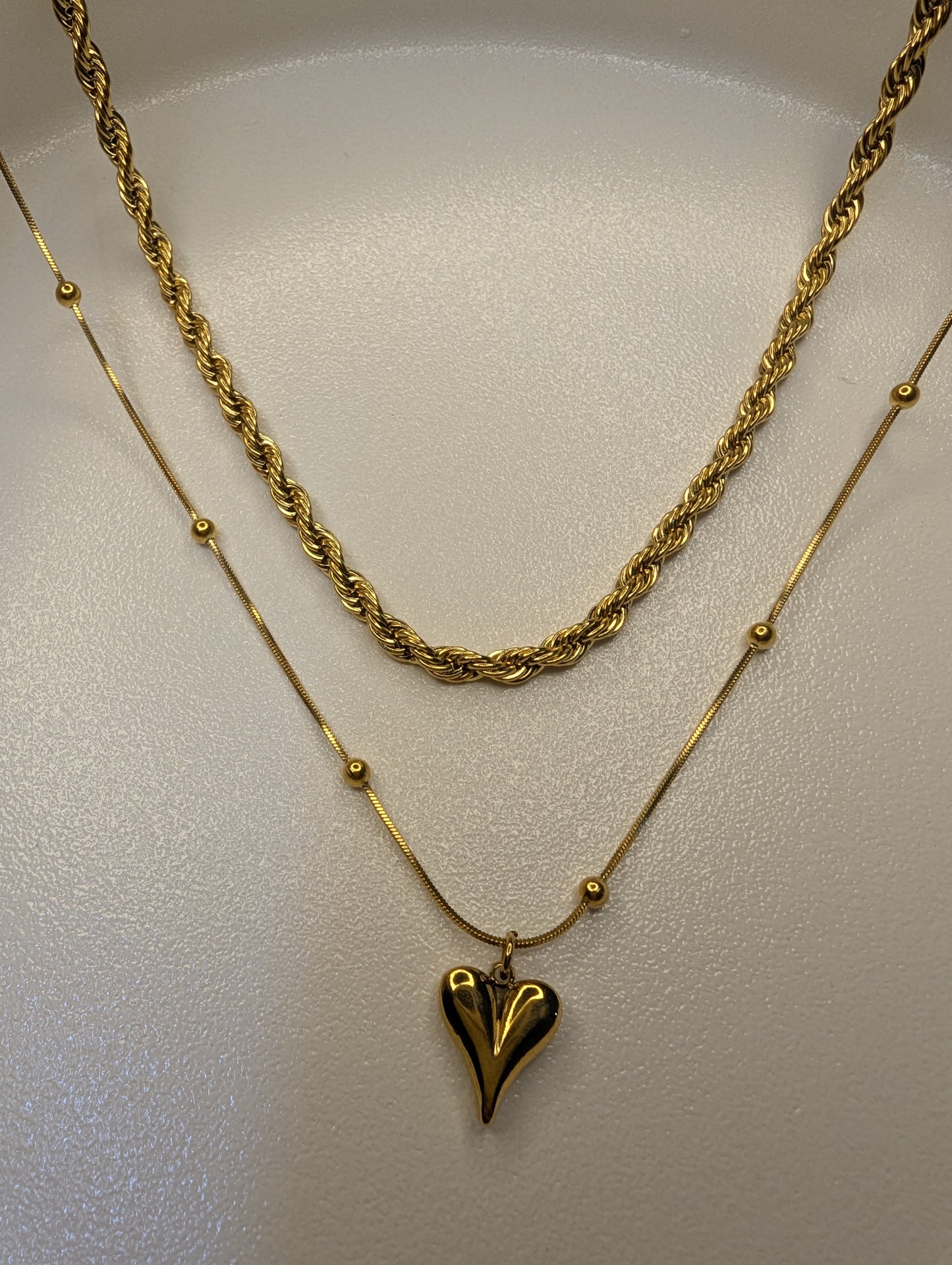 Milas Necklace & Heart Pendant Set