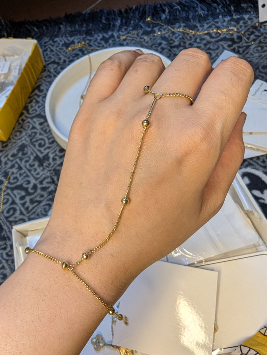 Minimalist Hand Chain