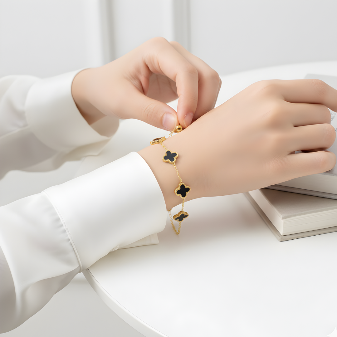 Reversible Black Clover Bracelet