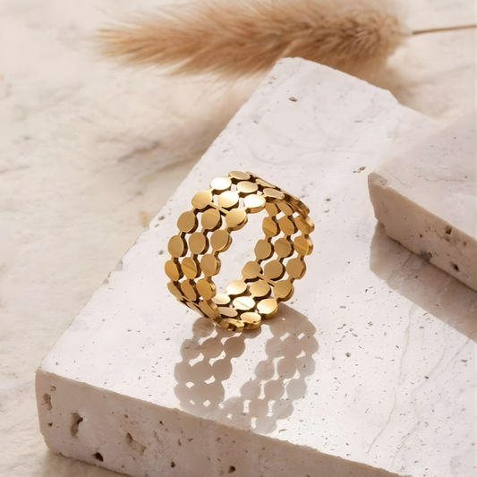 Gold Link Ring