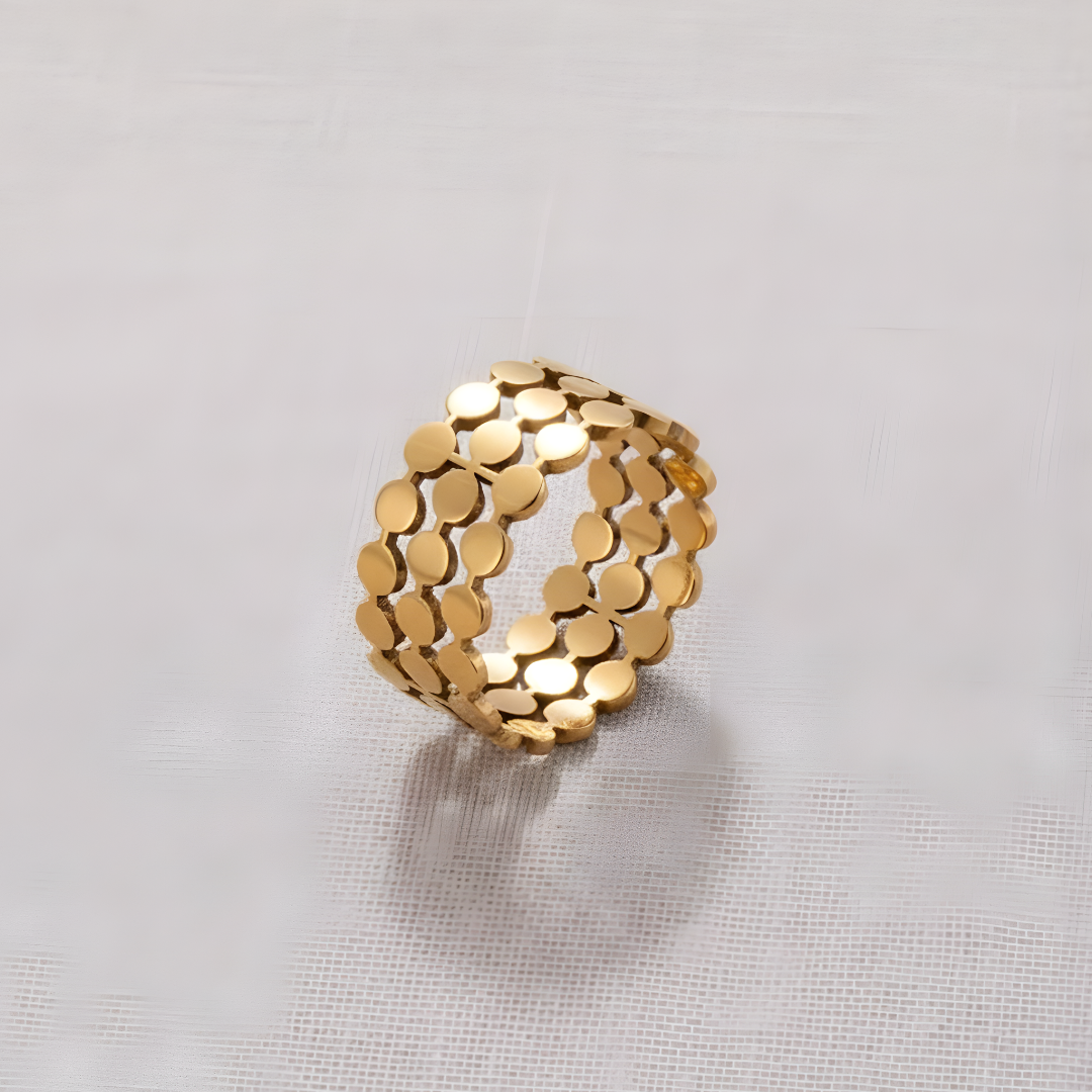 Gold Link Ring