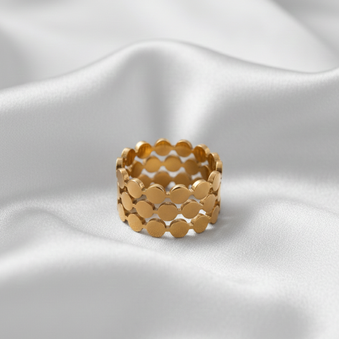 Gold Link Ring