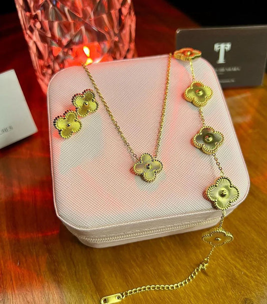 Clover Jewelry Set