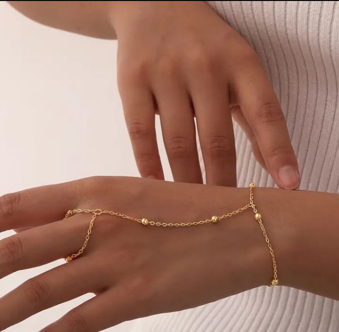 Minimalist Hand Chain