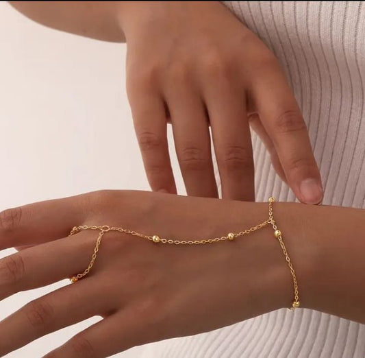 Minimalist Hand Chain
