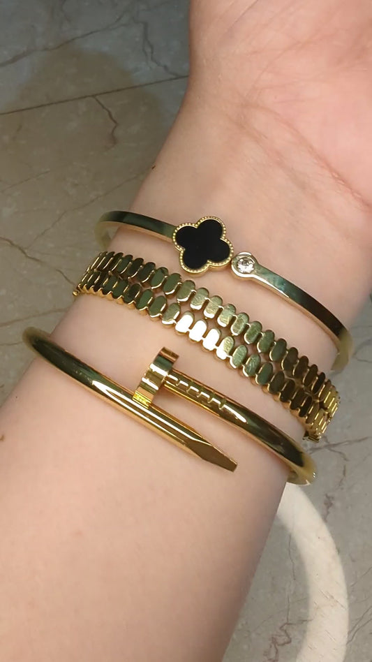 Handcuff Trio in Rs 2250